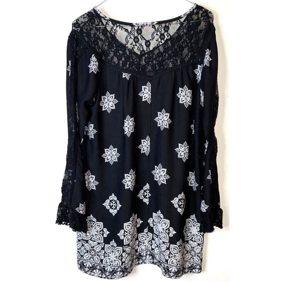 Venus Black & White Lace Boho Tunic Blouse With Tassel Tie Accent Small - Picture 1 of 4